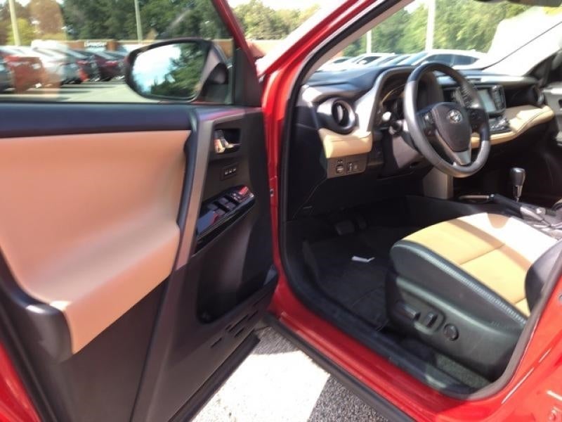 2017 Toyota RAV4 Limited 2T3YFREV4HW358090