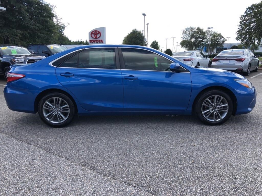 2017 Toyota Camry SE