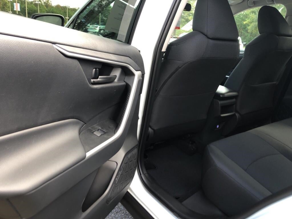 2021 Toyota RAV4 LE 2T3H1RFV4MW105648