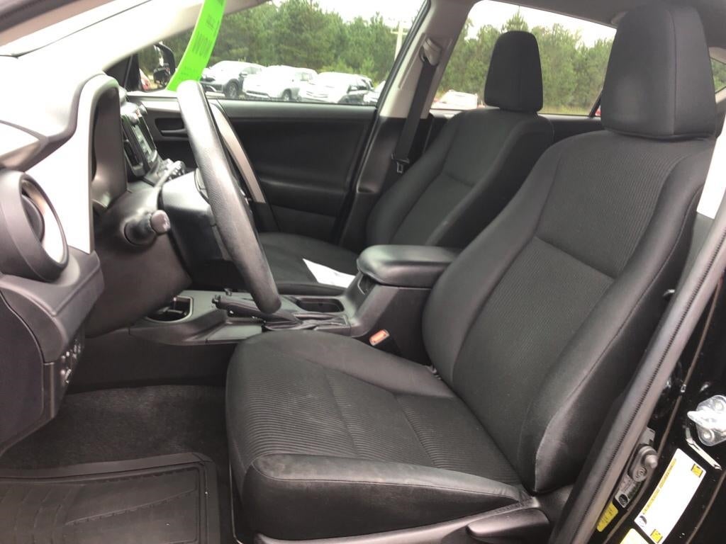 2017 Toyota RAV4 LE 2T3ZFREV5HW345689