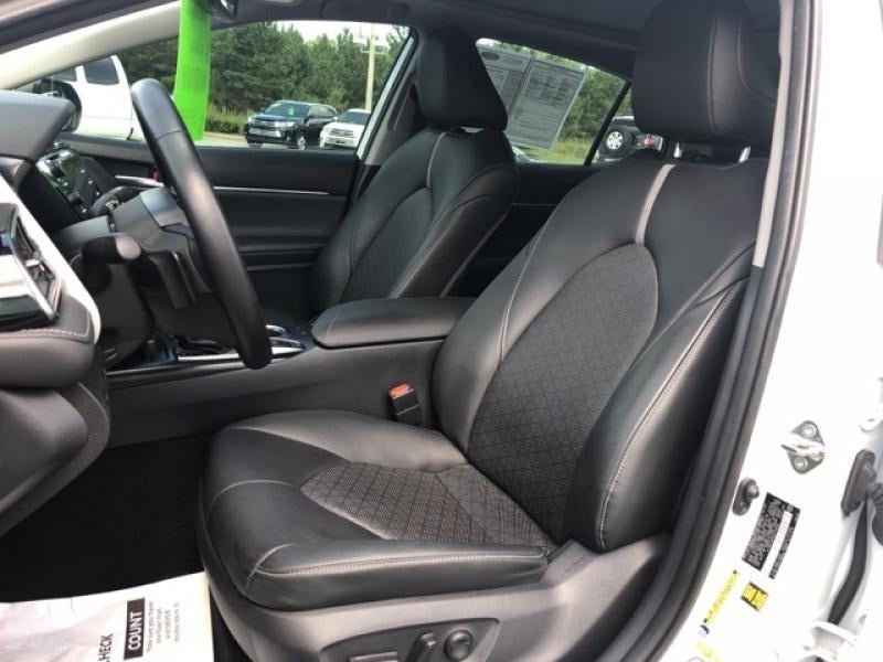 2019 Toyota Camry XSE 4T1B61HK0KU770936