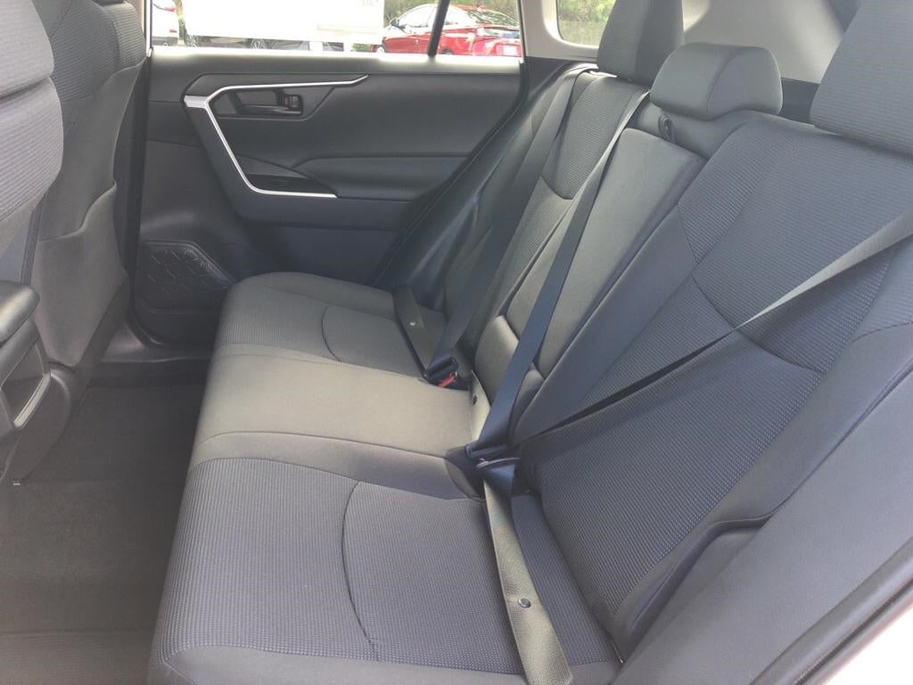 2021 Toyota RAV4 LE 2T3H1RFV4MW105648