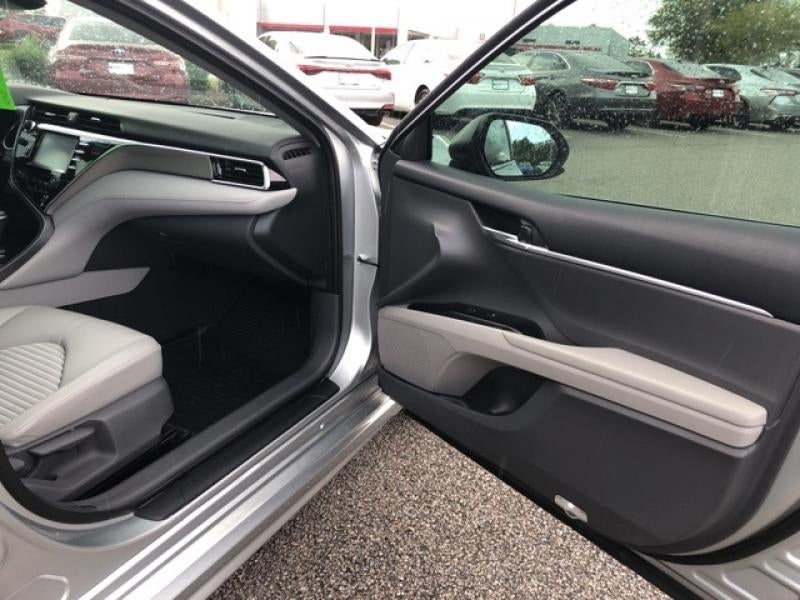 2018 Toyota Camry SE 4T1B11HK7JU129523