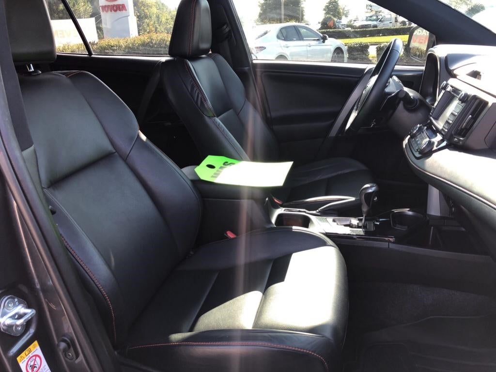 2016 Toyota RAV4 SE 2T3NFREVXGW289102