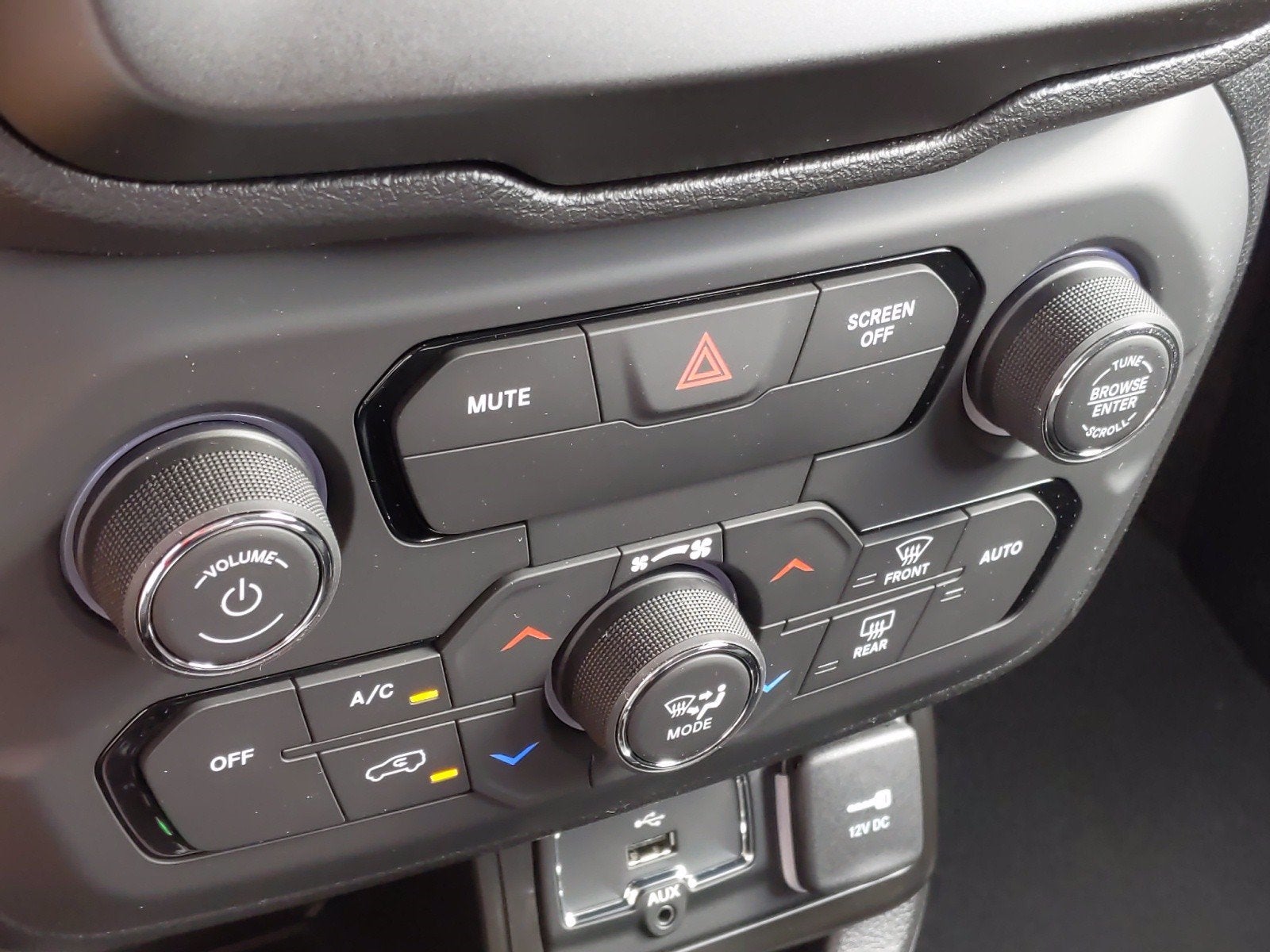 2020 Jeep Renegade RENEGADE ORANGE EDITION FWD