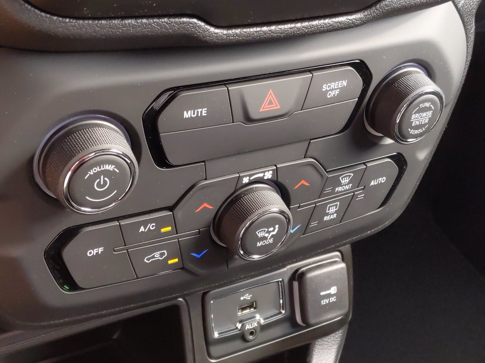 2020 Jeep Renegade RENEGADE ORANGE EDITION FWD