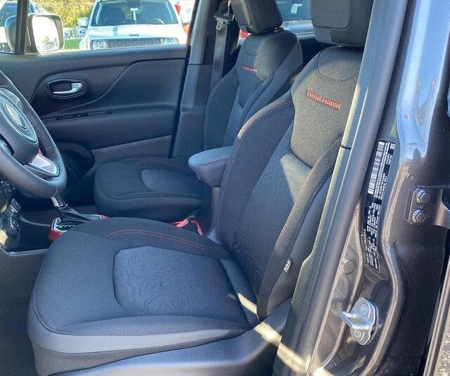 2020 Jeep Renegade RENEGADE TRAILHAWK® 4X4