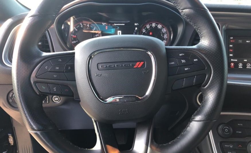 2019 Dodge Challenger SXT 2C3CDZAGXKH739672