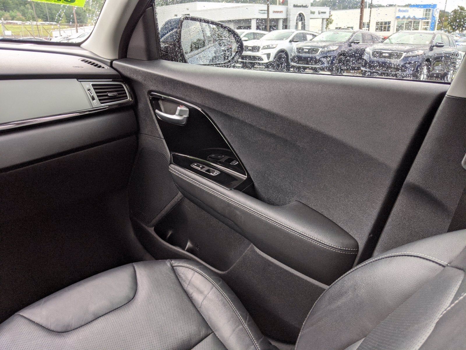 2017 Kia Niro Touring