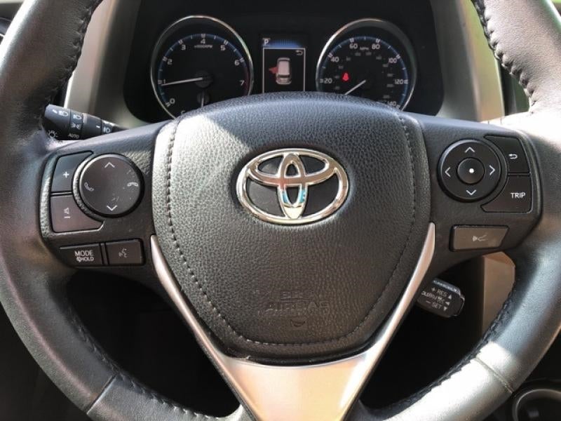 2017 Toyota RAV4 Limited 2T3YFREV4HW358090