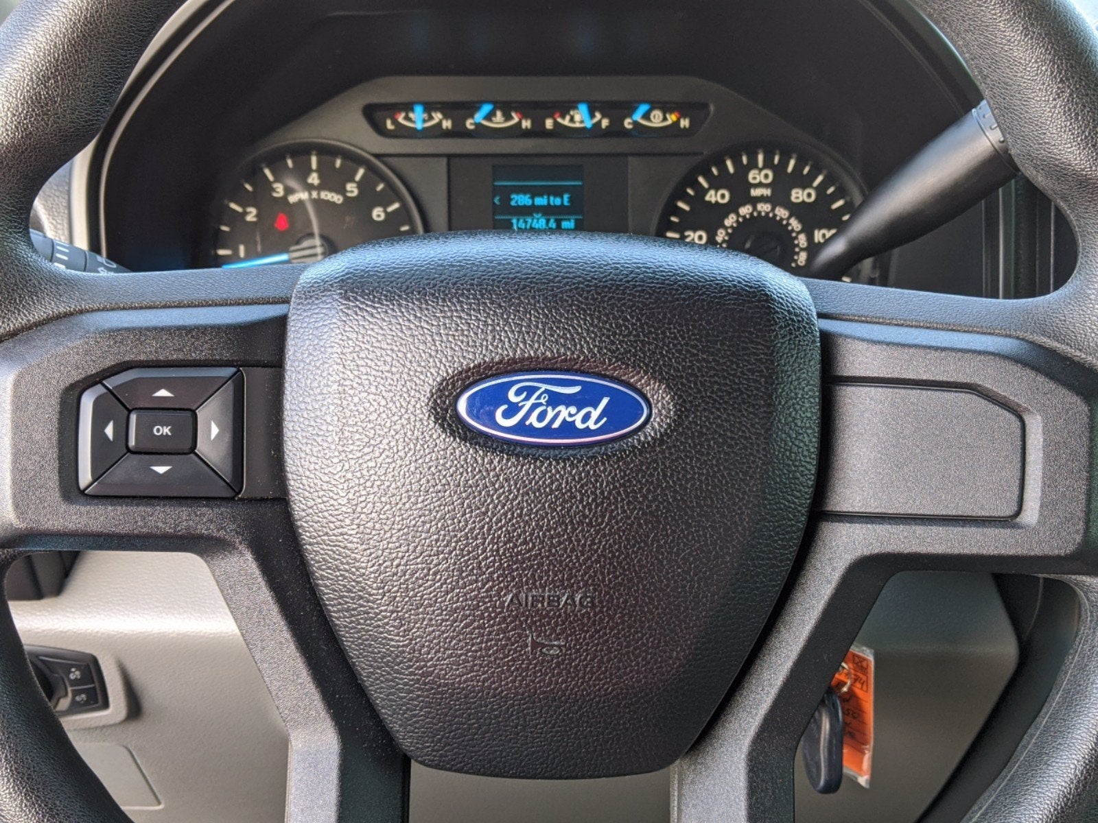 2015 Ford F-150 Base