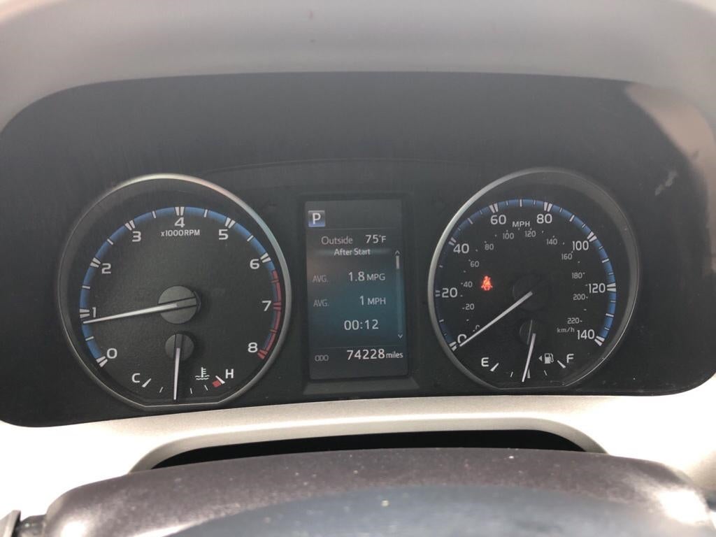 2017 Toyota RAV4 LE 2T3ZFREV5HW345689
