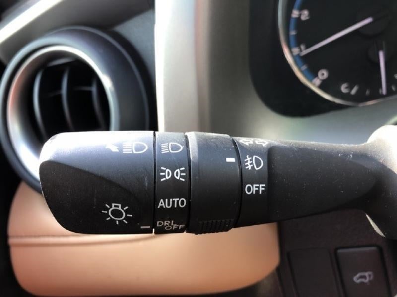 2017 Toyota RAV4 Limited 2T3YFREV4HW358090