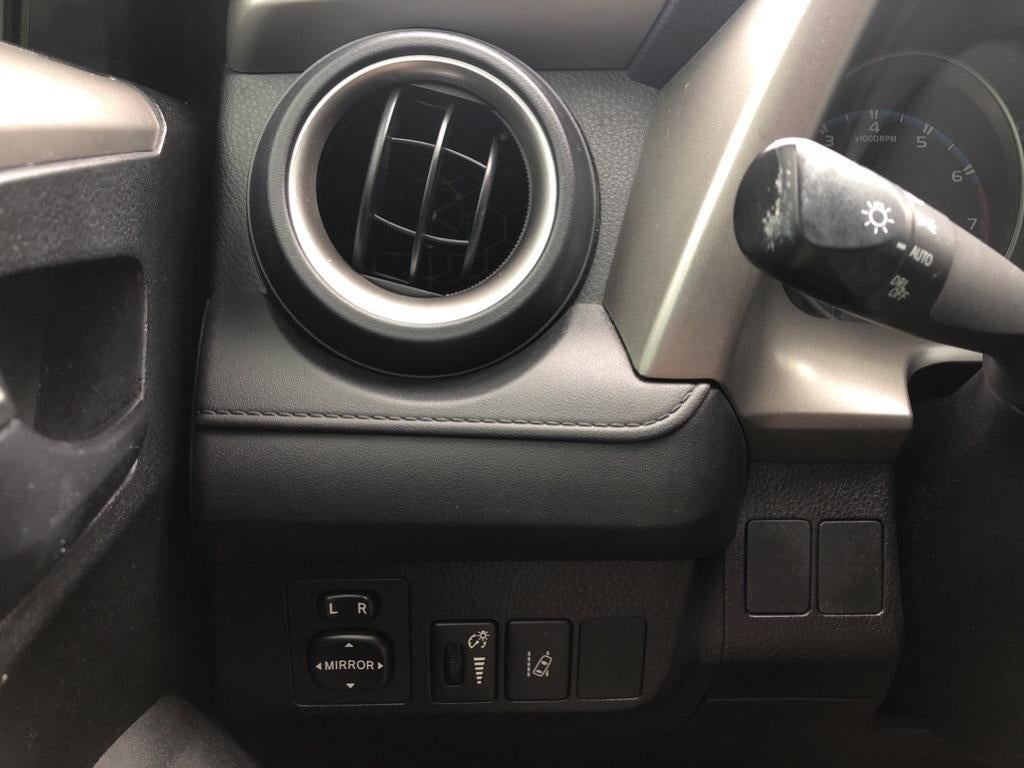 2017 Toyota RAV4 LE 2T3ZFREV5HW345689