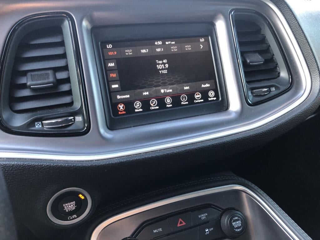 2019 Dodge Challenger SXT 2C3CDZAGXKH739672