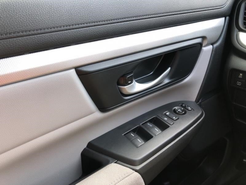 2019 Honda CR-V LX 2HKRW5H34KH418746