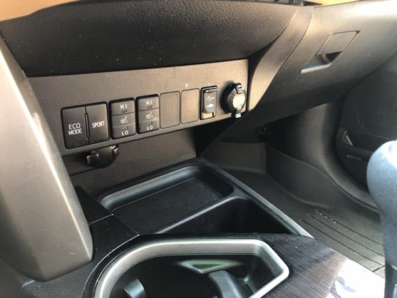 2017 Toyota RAV4 Limited 2T3YFREV4HW358090