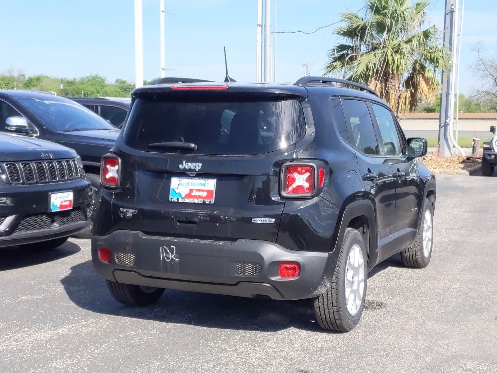 2020 Jeep Renegade RENEGADE LATITUDE FWD