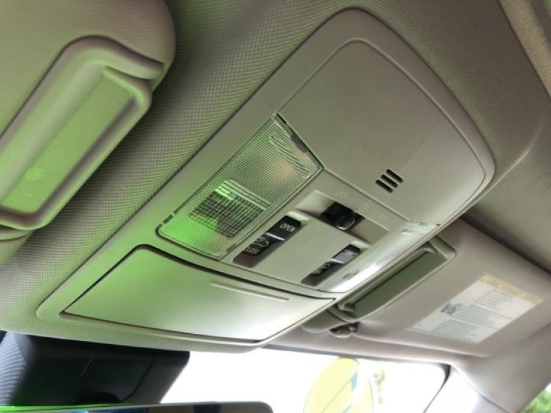 2017 Toyota RAV4 Limited 2T3YFREV4HW358090