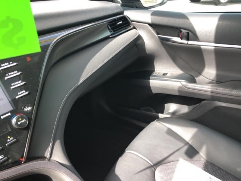 2019 Toyota Camry XSE 4T1B61HK0KU770936