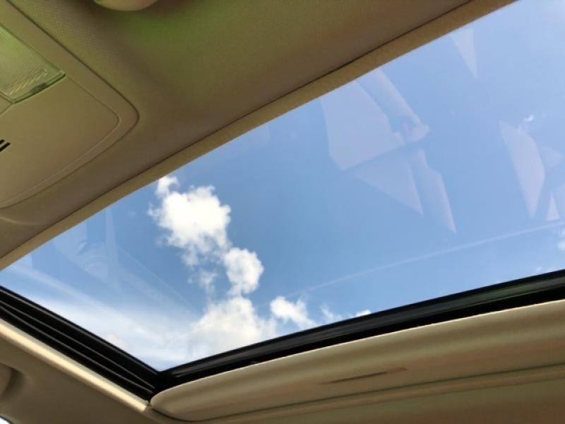 2017 Toyota RAV4 Limited 2T3YFREV4HW358090