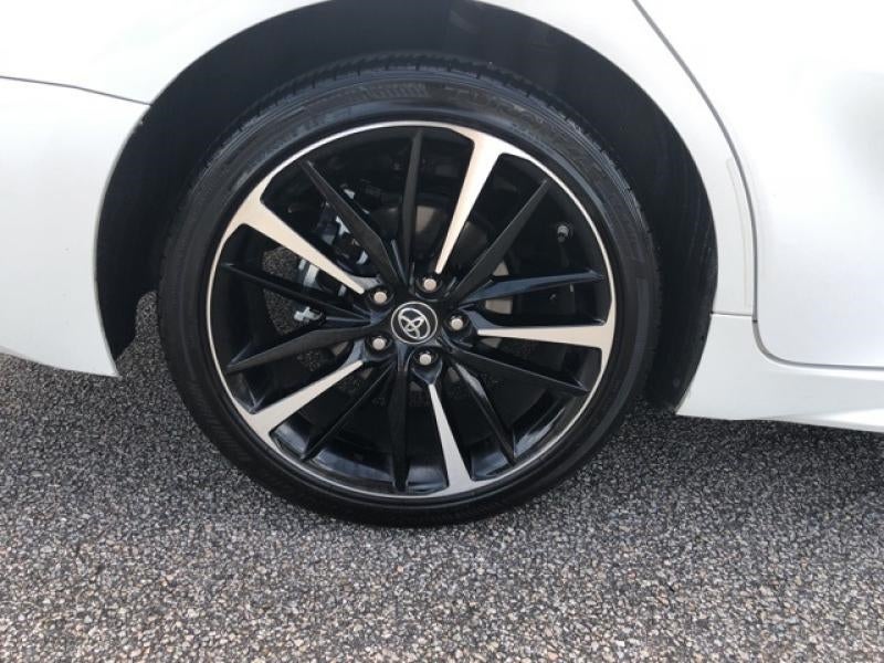 2019 Toyota Camry XSE 4T1B61HK0KU770936