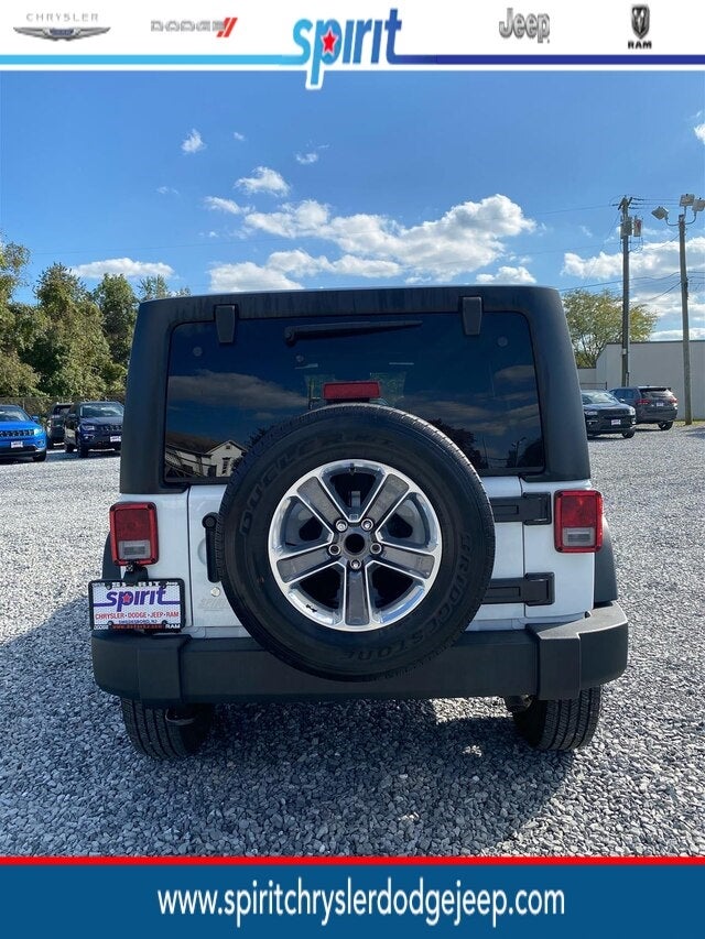 2017 Jeep Wrangler Unlimited Sport