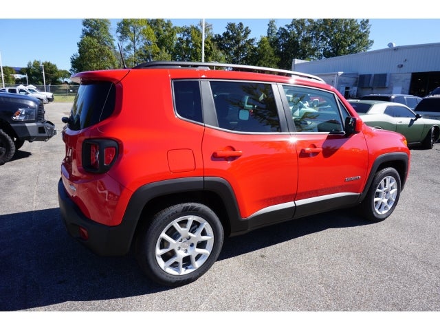 2019 Jeep Renegade RENEGADE LATITUDE FWD