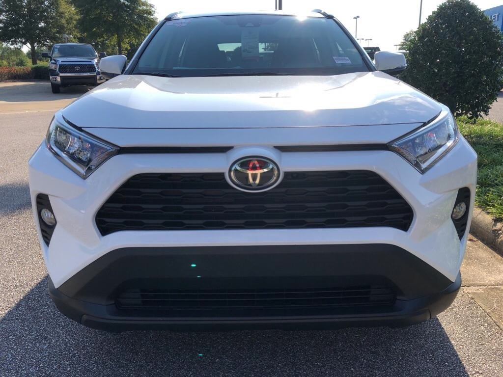 2020 Toyota RAV4 XLE 2T3W1RFVXLC083050