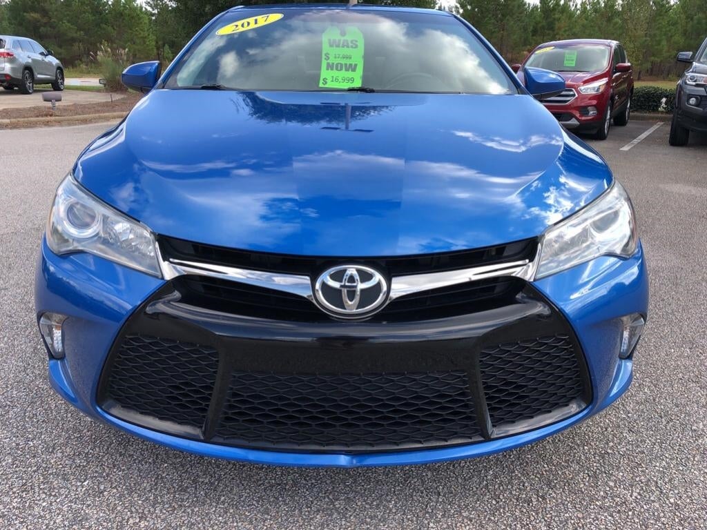 2017 Toyota Camry SE