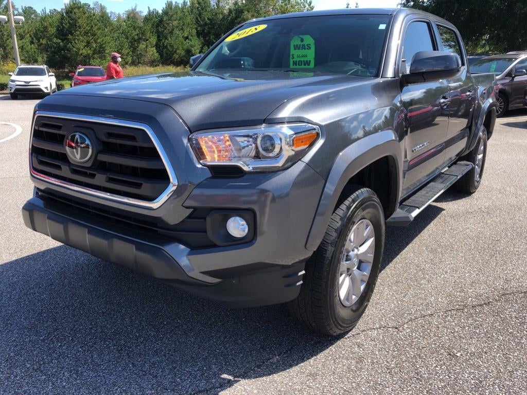 2018 Toyota Tacoma SR5 3TMAZ5CN9JM058105