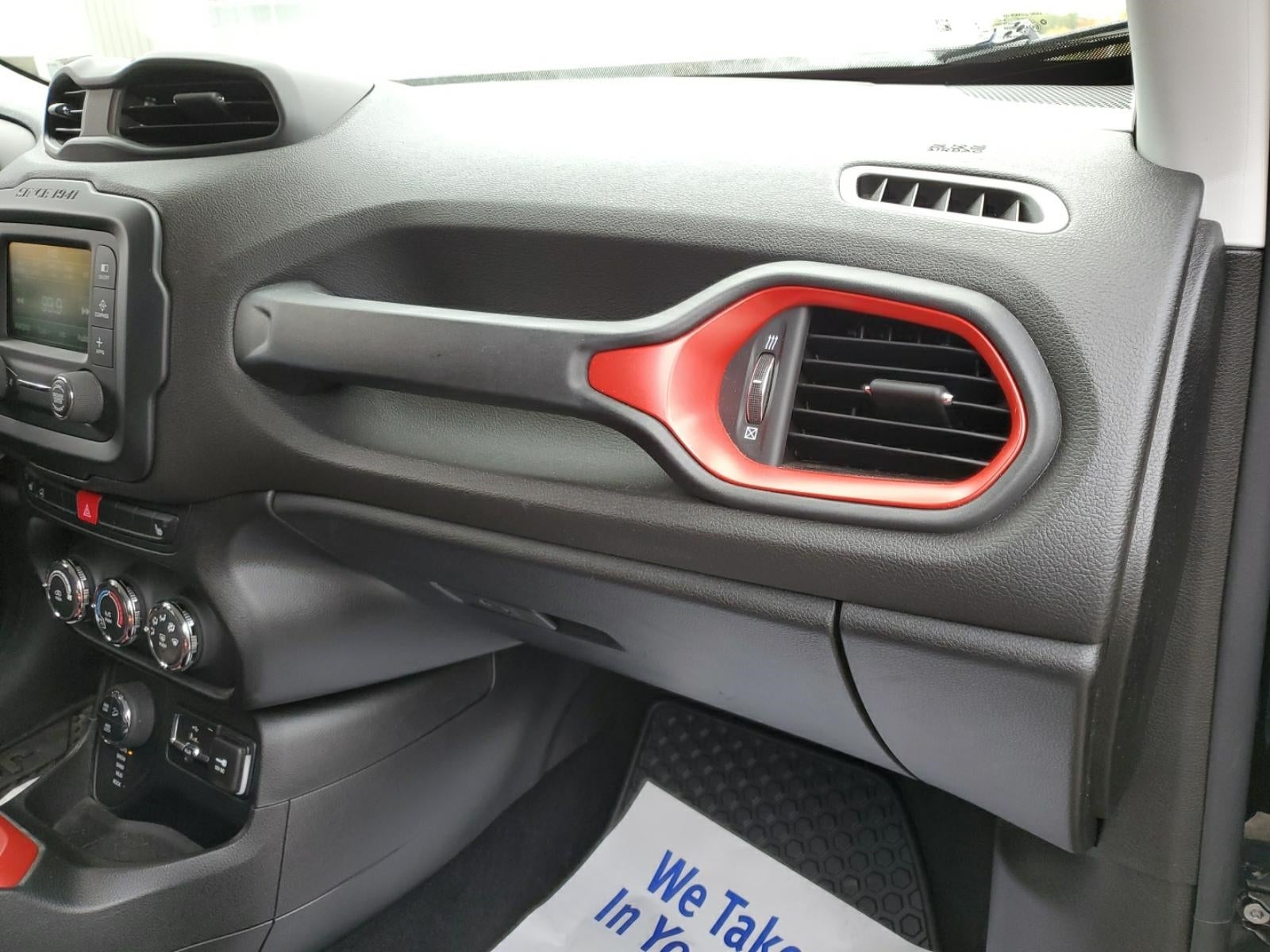 2016 Jeep Renegade 4WD 4dr Trailhawk