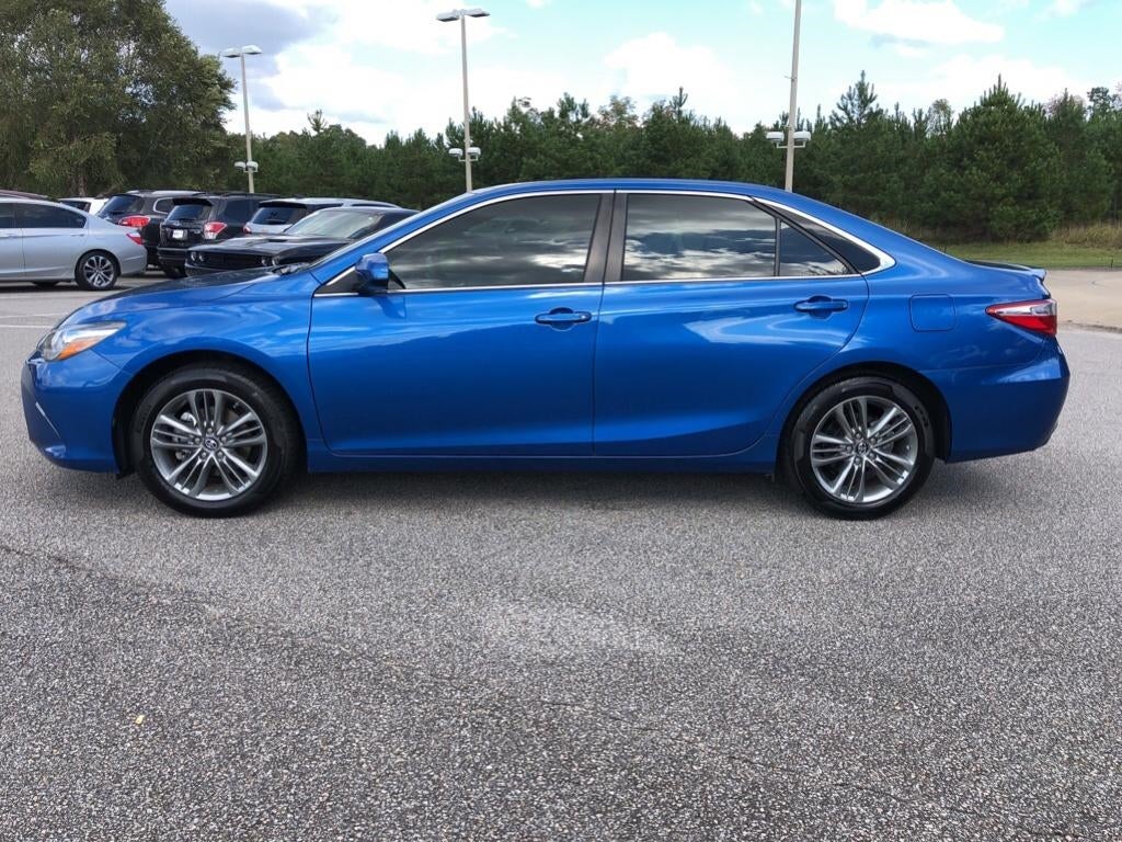 2017 Toyota Camry SE