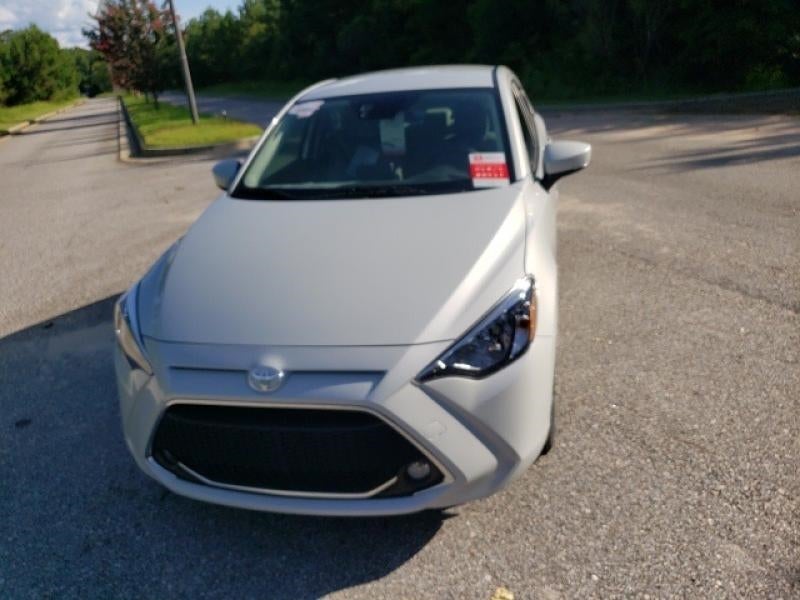 2020 Toyota Yaris LE 3MYDLBYV5LY712486