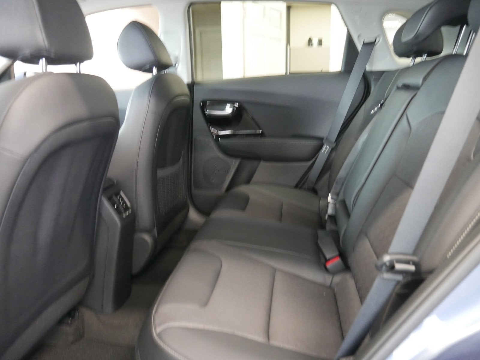 2020 Kia Niro Plug-In Hybrid EX