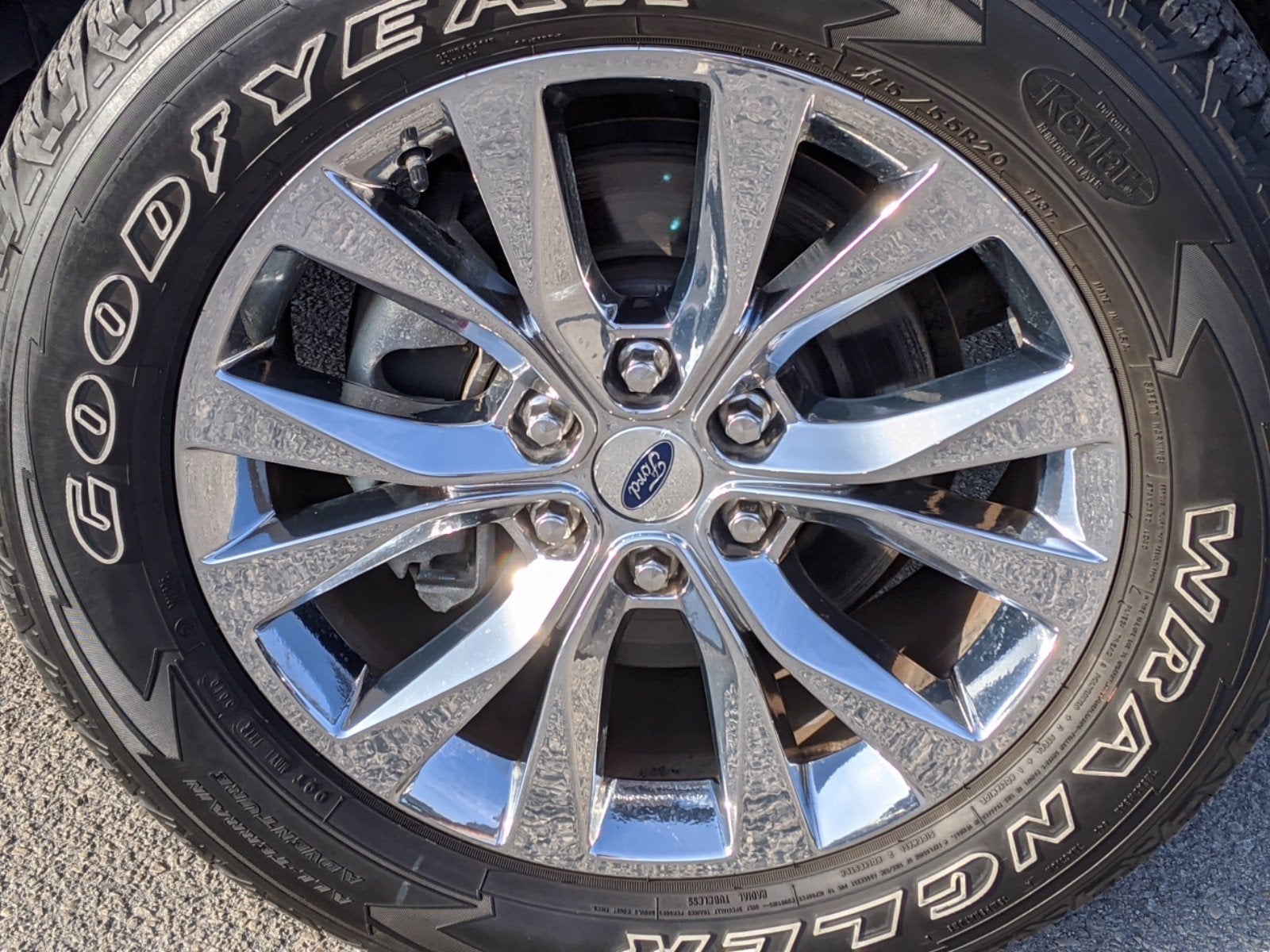 2015 Ford F-150 Base