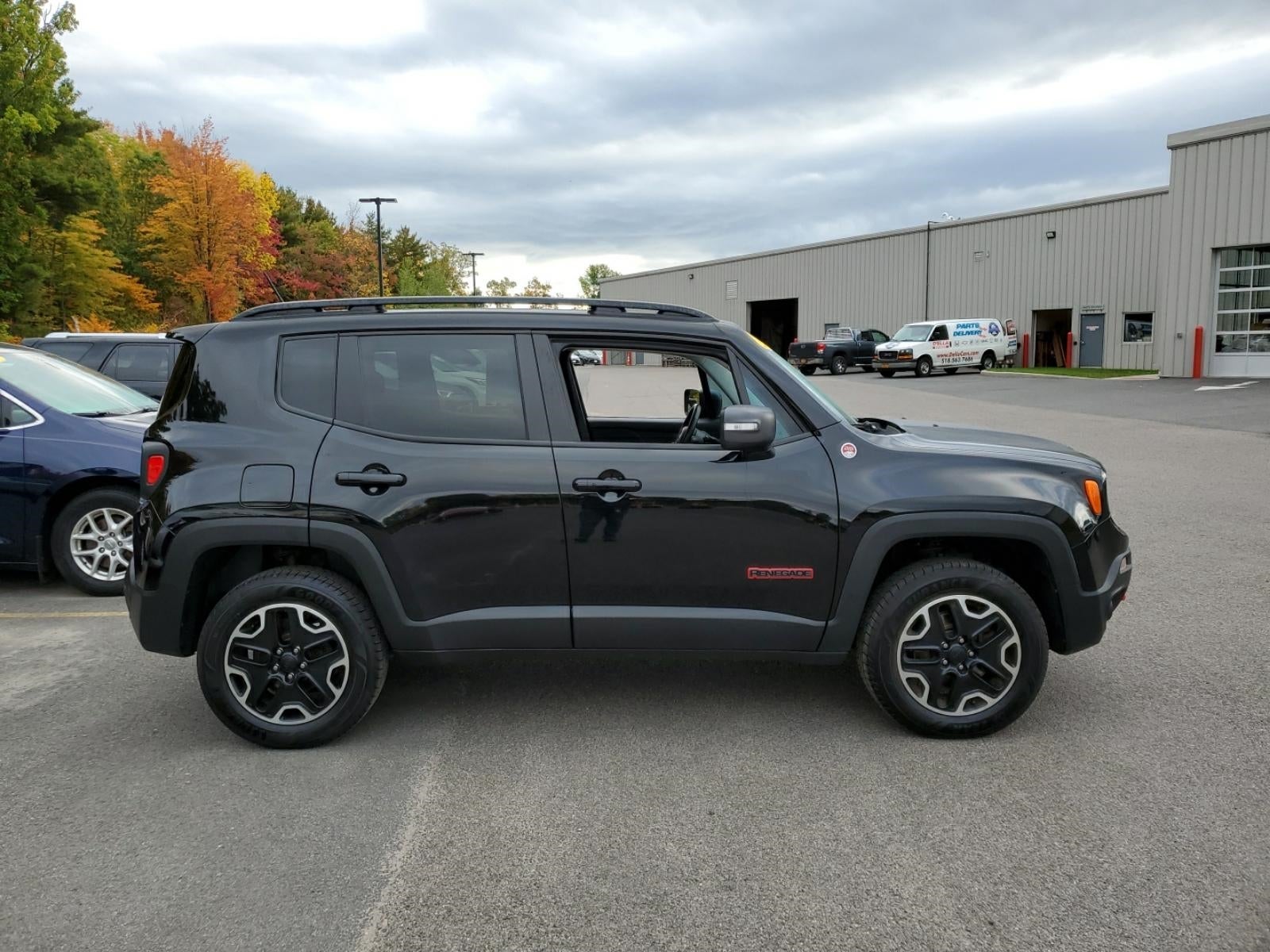 2016 Jeep Renegade 4WD 4dr Trailhawk