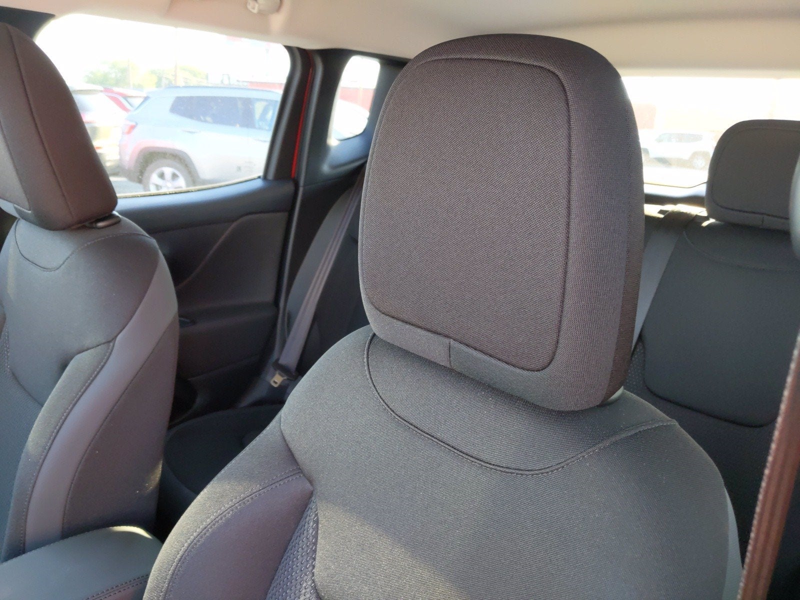 2020 Jeep Renegade RENEGADE ALTITUDE FWD