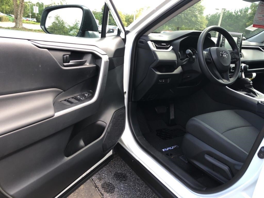 2021 Toyota RAV4 LE 2T3H1RFV4MW105648