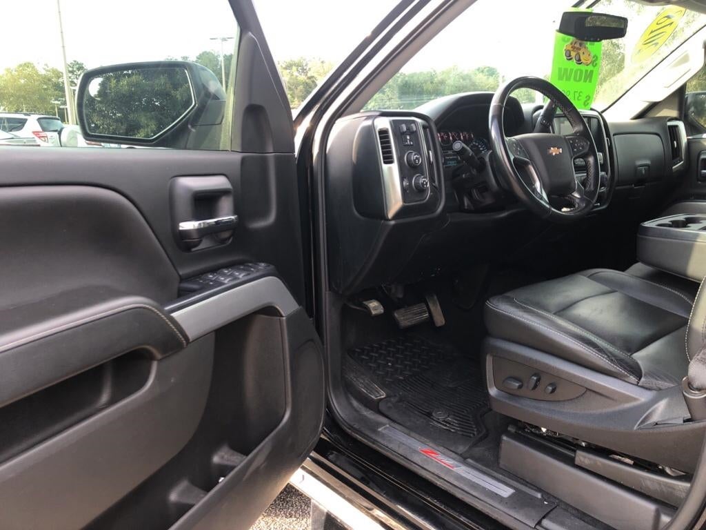 2018 Chevrolet Silverado LT 3GCUKRECXJG509321