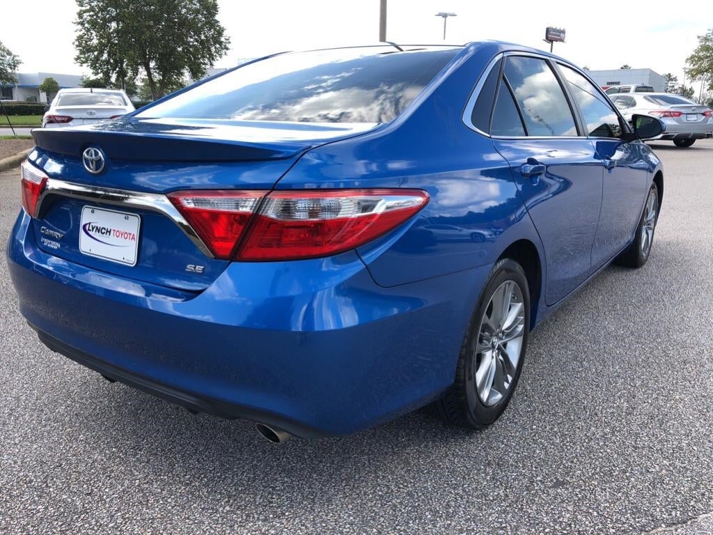2017 Toyota Camry SE